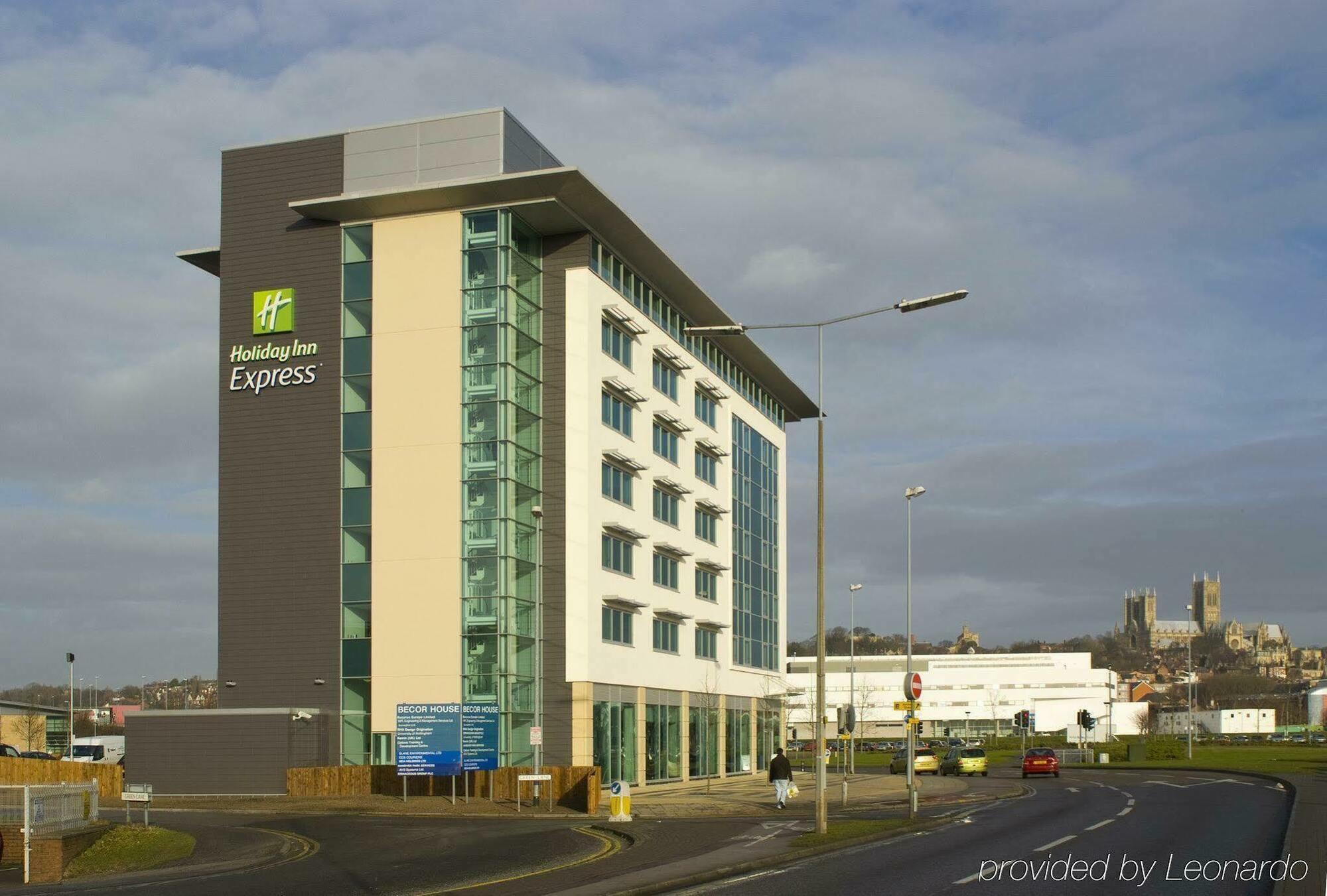Express Centre By Ihg Hotel
