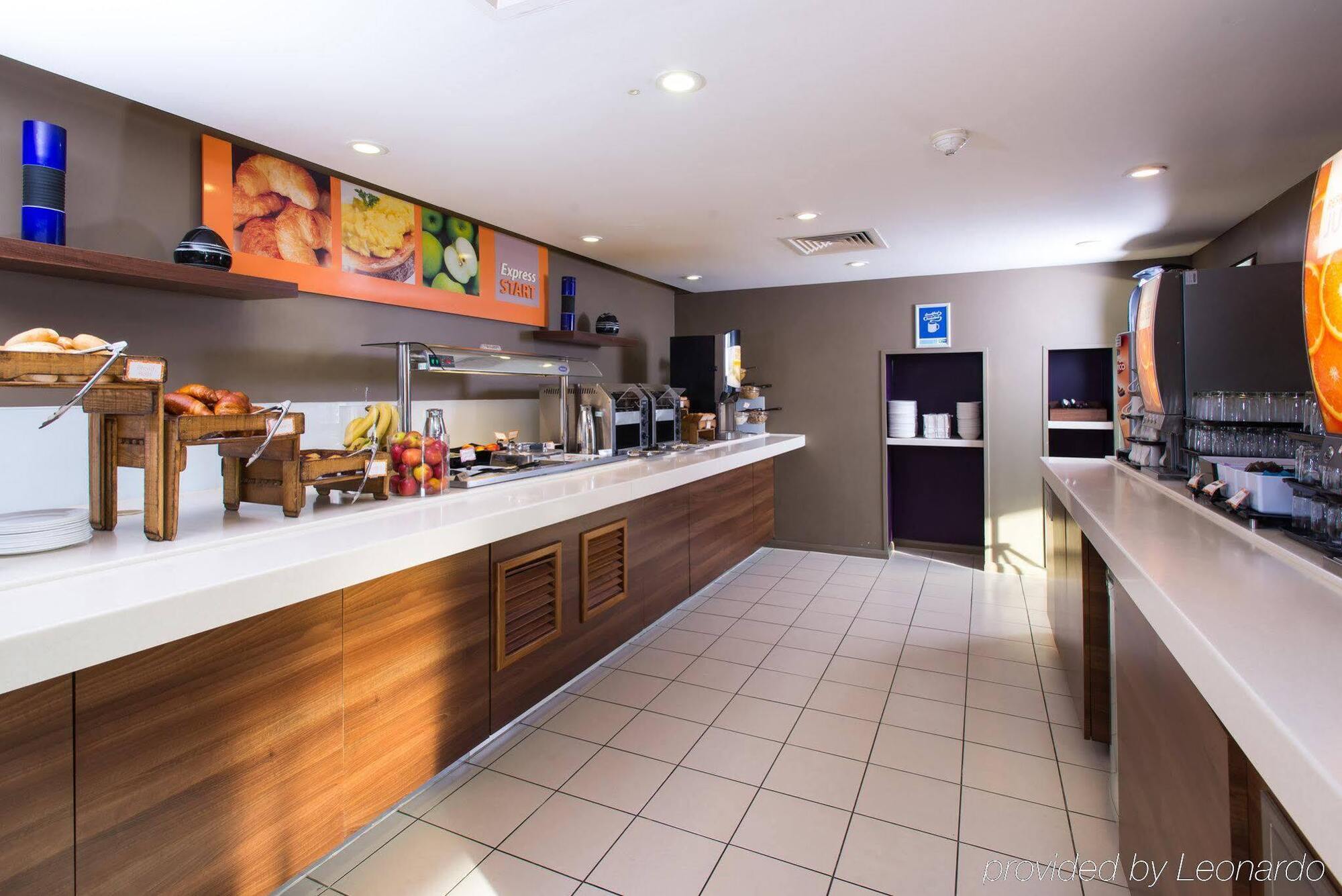 Express Centre By Ihg Hotel Lincoln