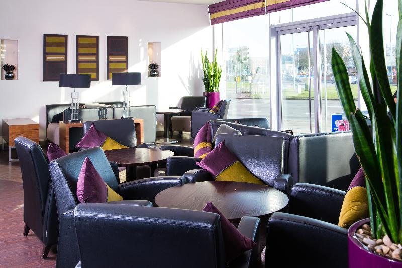 Hotel Express Centre By Ihg