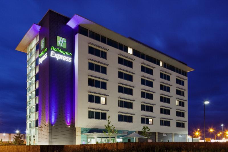 Hotel Express Centre By Ihg 3*