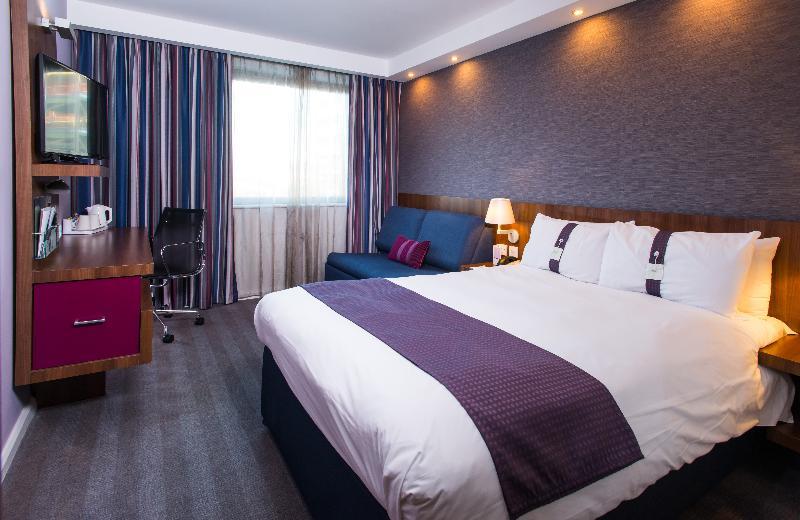 Hotel Express Centre By Ihg