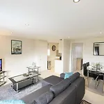 Alexandra Terrace Suite by Paymán Club
