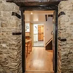 Apple Tree Cottage