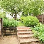 Apple Tree Cottage