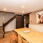 Apple Tree Cottage