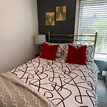 Stylish Uphill Townhouse