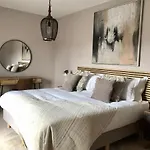 Dragonfly Cottage, Ashlin Farm Barns