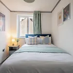 Home In Lincoln