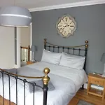 B&B Yarborough