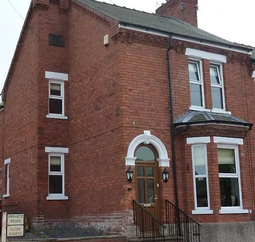 B&B Yarborough