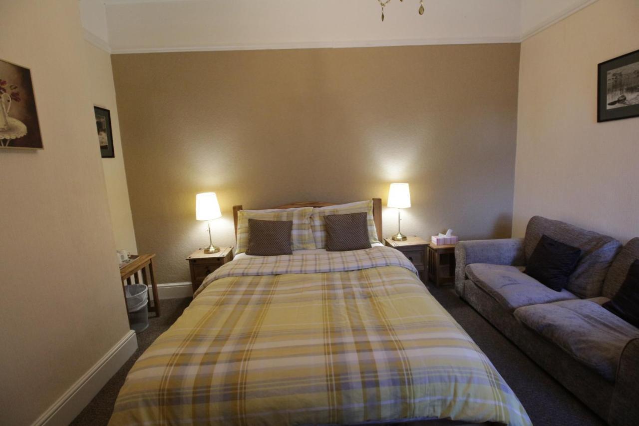 Tennyson 4*