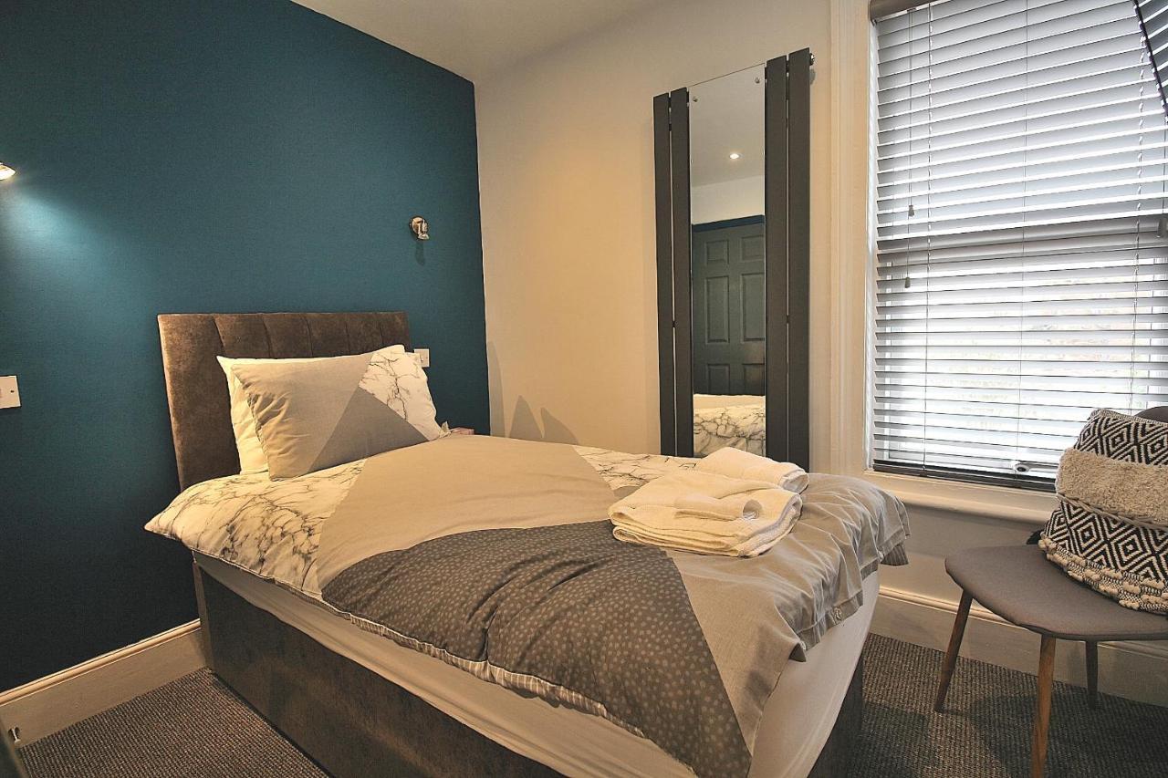 Hamilton Guest house Lincoln