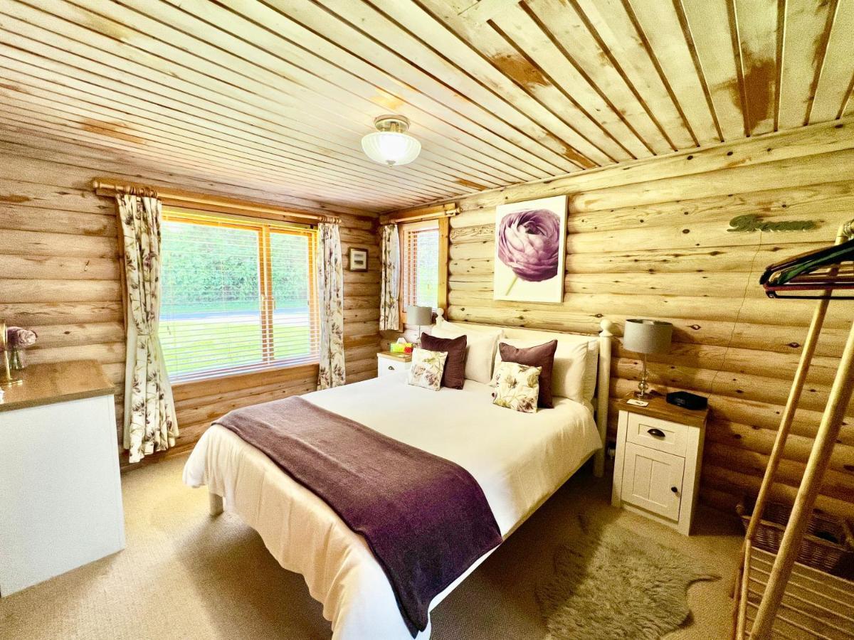 Lindley Log Holiday home