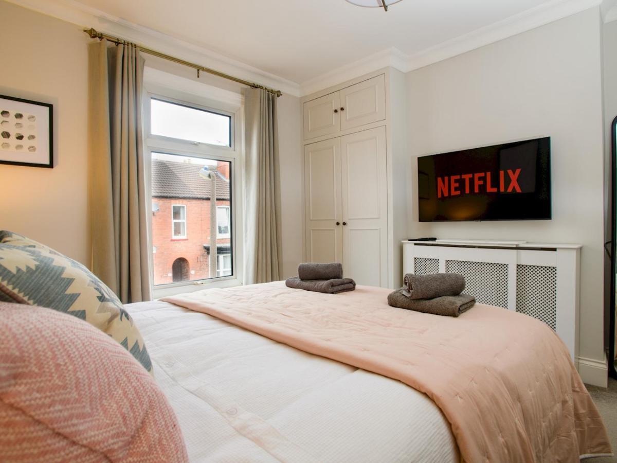 Pass The Keys Beautiful 3bed With Parking In Cathedral Quarter * Lincoln