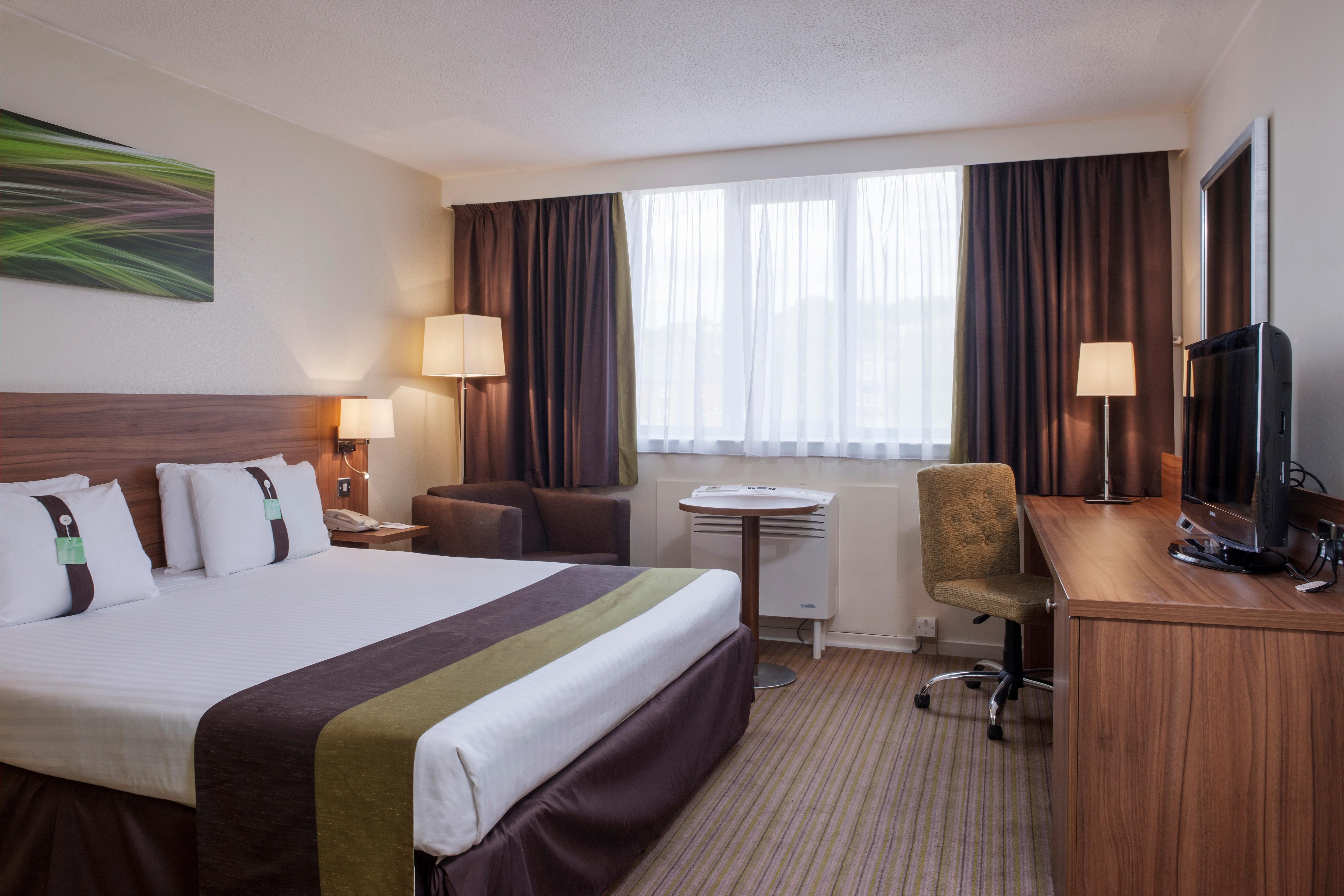 By Ihg 4* Lincoln
