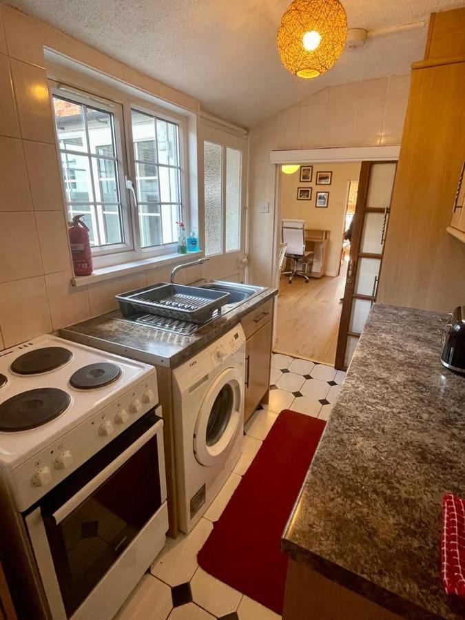 Holiday home Cosy Cottage, Cathedral Views, Historic Quarter
