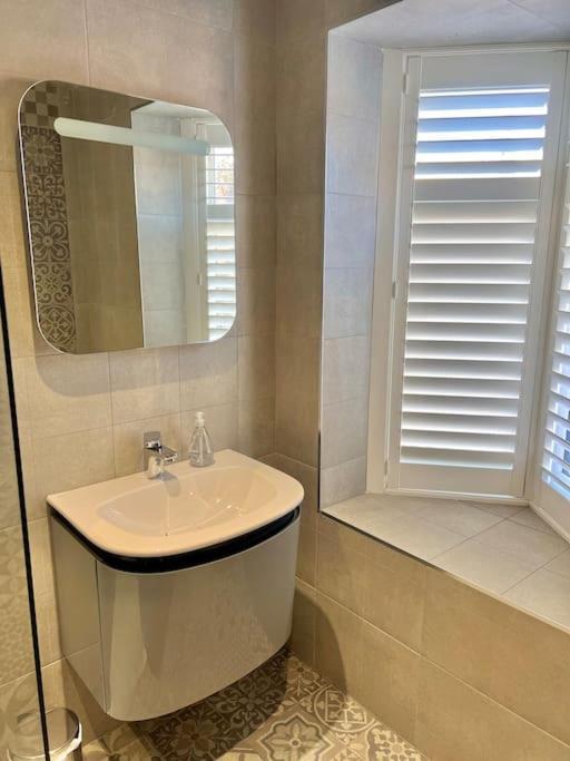 Stylish 3 Bed House With Castle Views Holiday home *