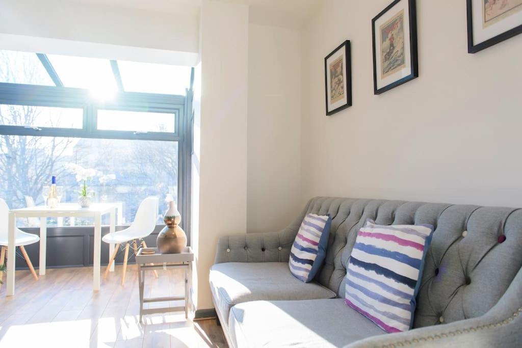 The Imp's Pad - Off Steep Hill - Private Parking Holiday home Lincoln