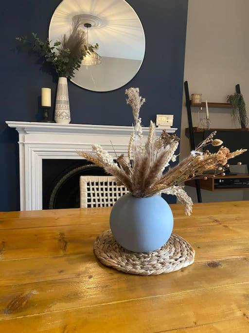 Apartment Homely 2-bed Terrace With Log Burner