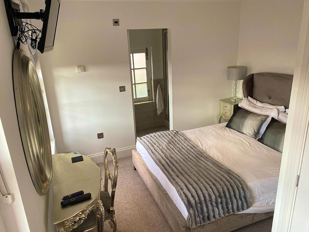 The Rest 4* Lincoln
