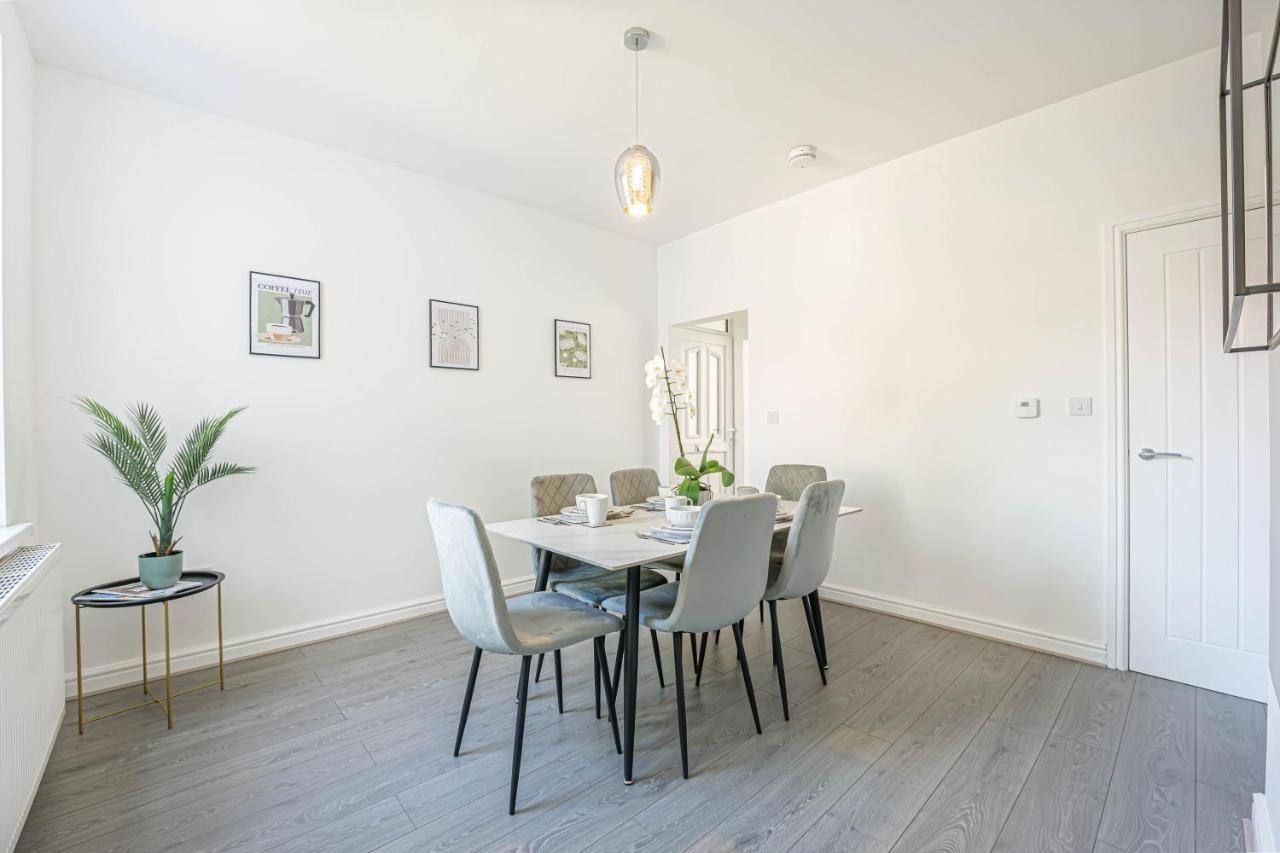 Charming 3-bedroom In Historic Ideal For Families *