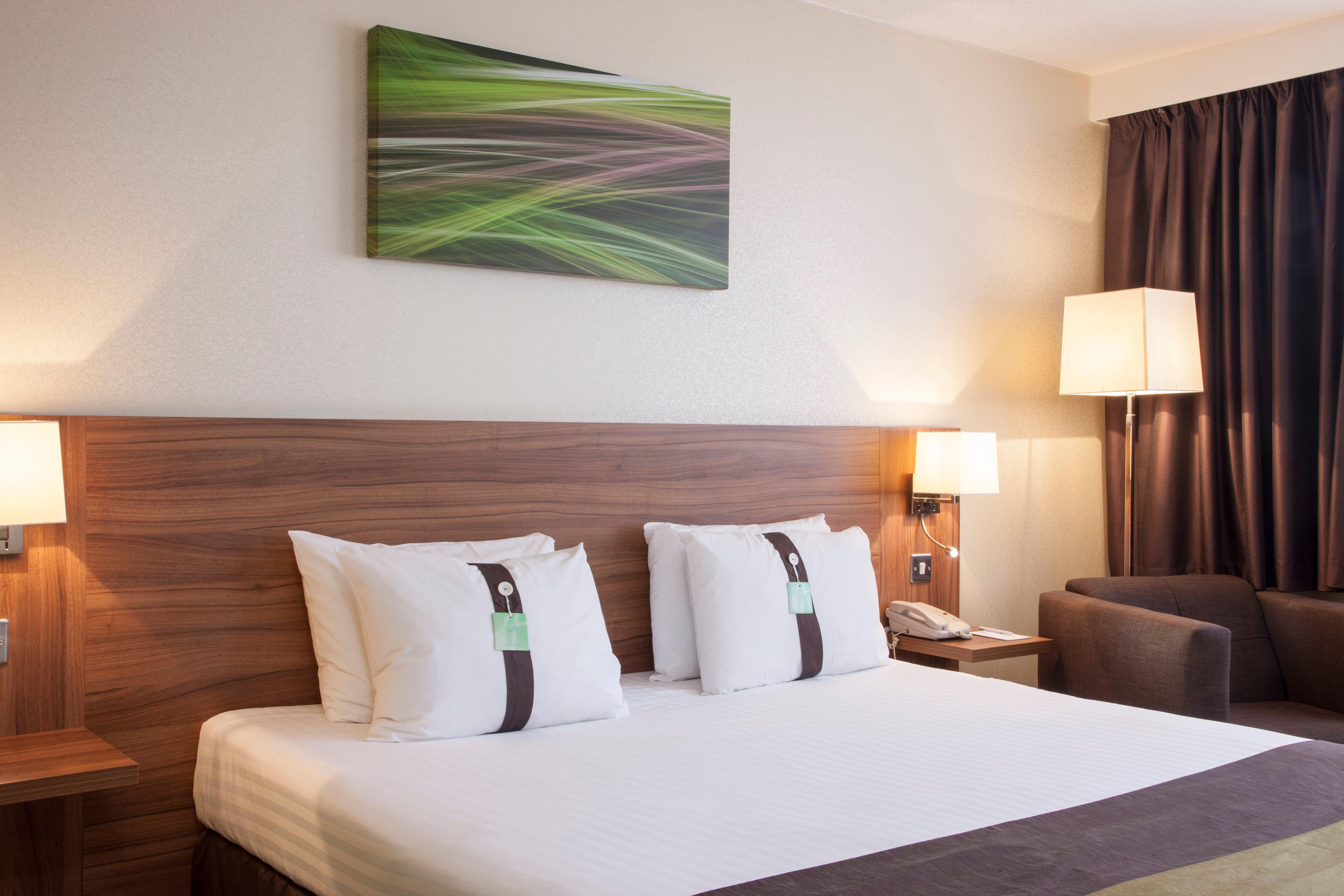 By Ihg Hotel 4*