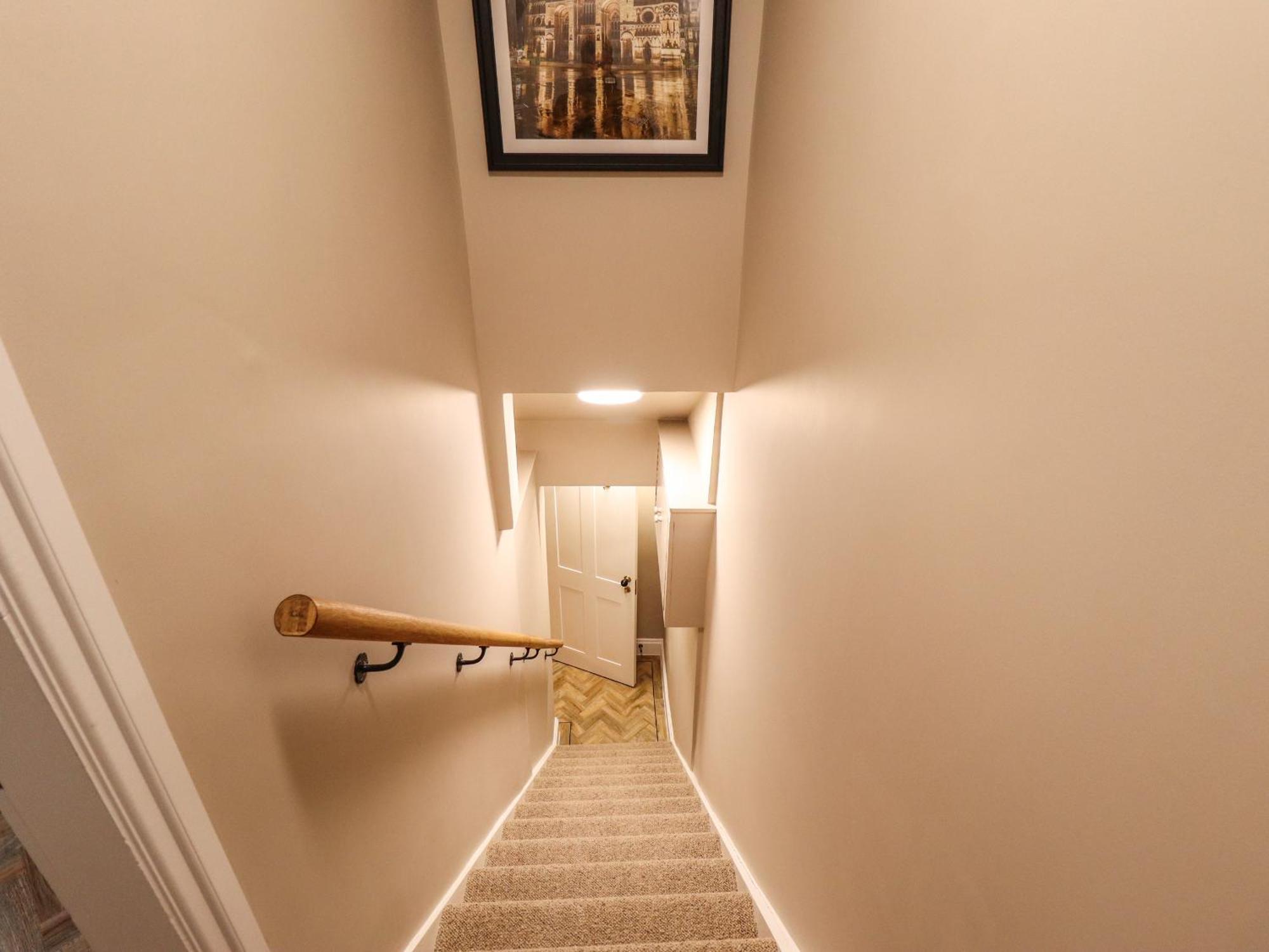17 Union Road Basement Apartment