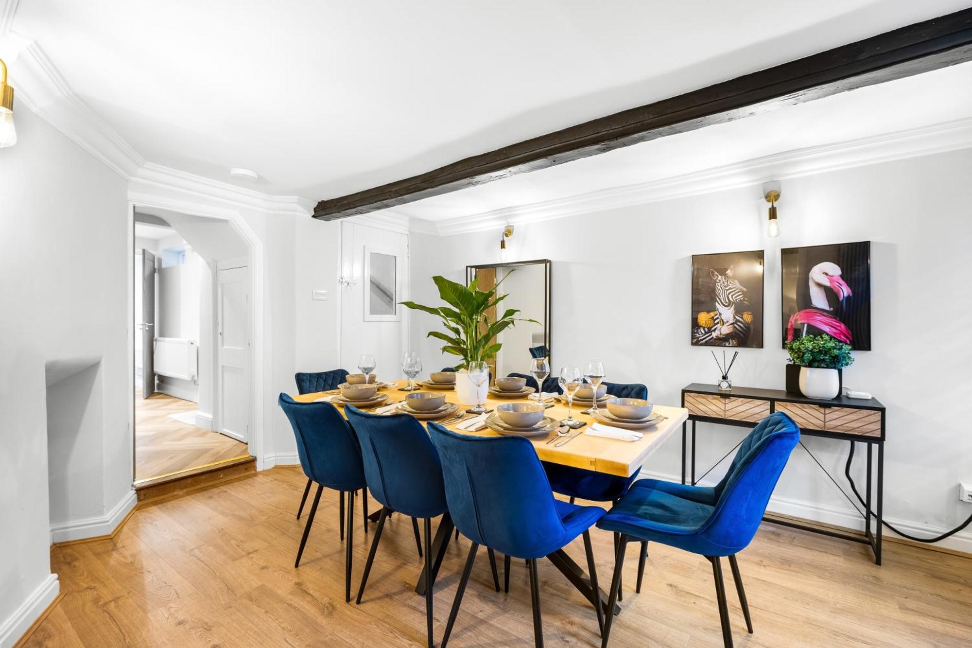 31 Bailgate Holiday home