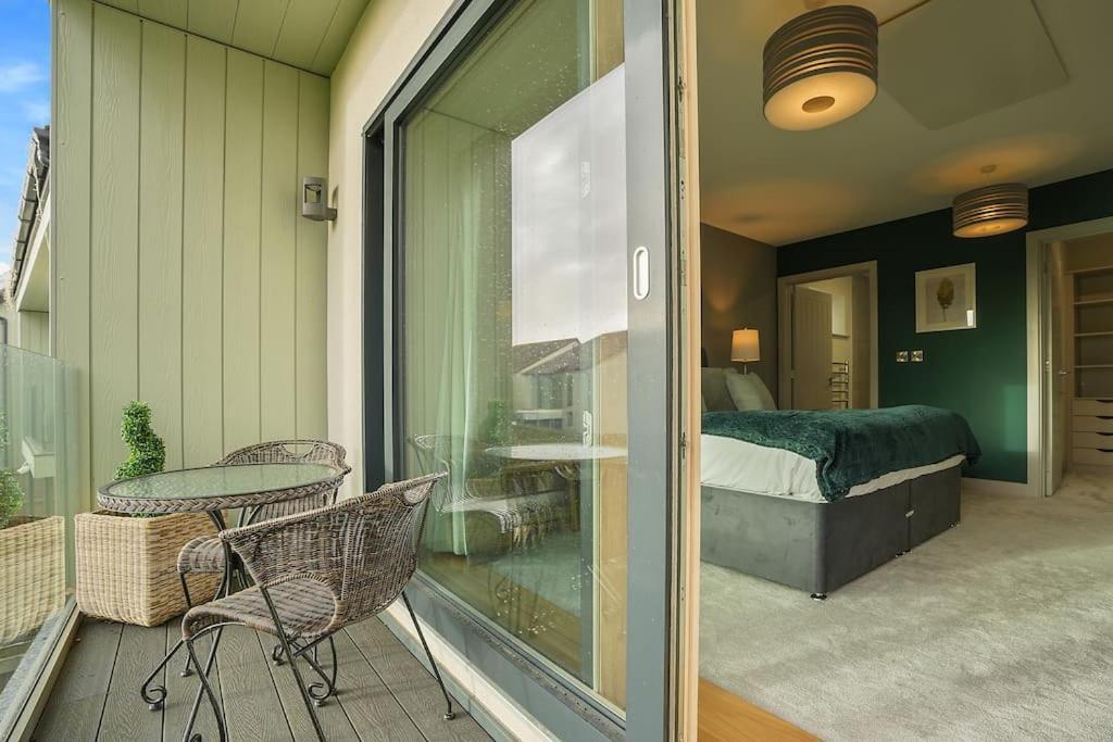 Spacious 4 Bed With Gym And Tennis Court