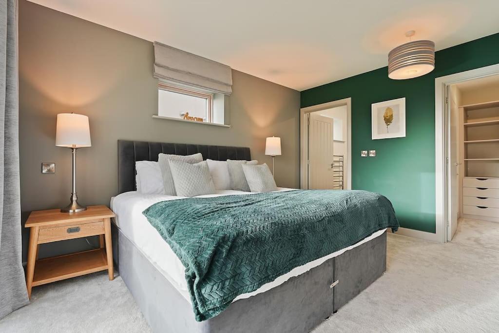 Casa de férias Spacious 4 Bed With Gym And Tennis Court Lincoln