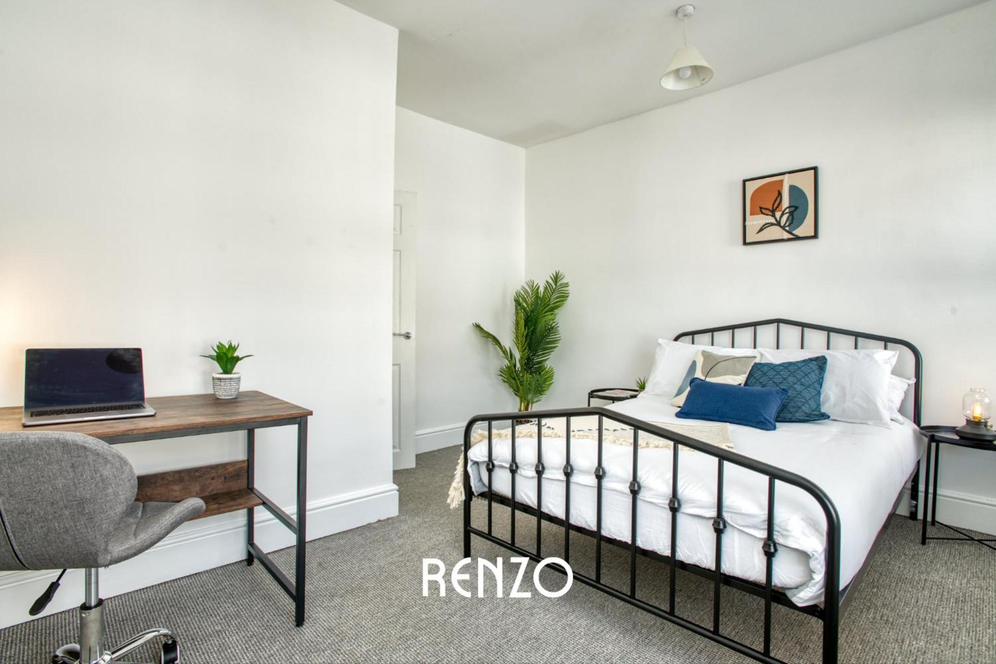 Cosy And Inviting 2-bed Townhouse In By Renzo, Free Wi-fi, Ideal For Contractors Lincoln