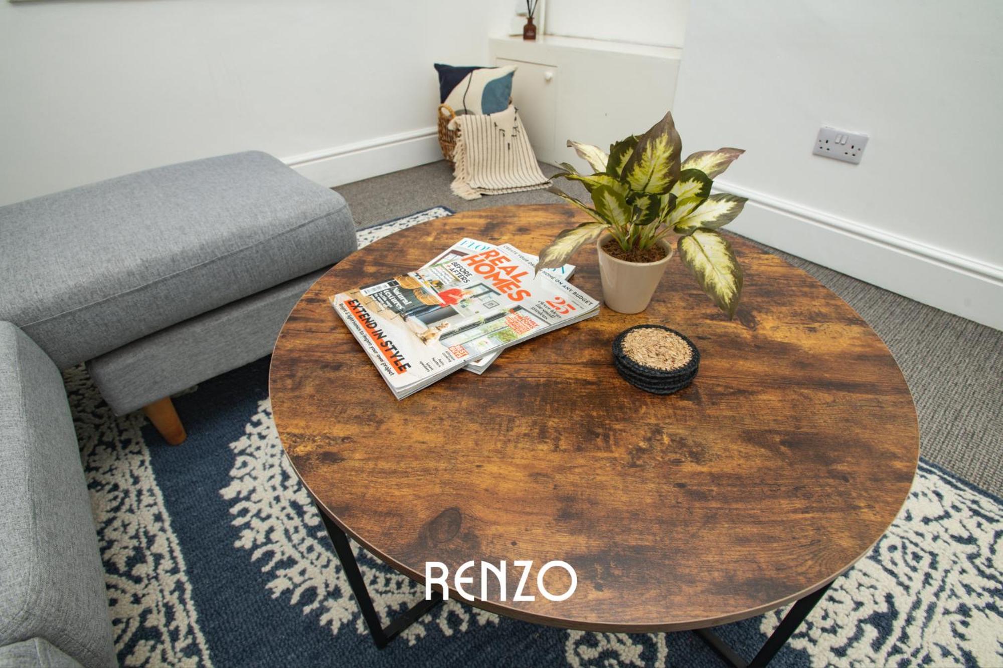 Cosy And Inviting 2-bed Townhouse In By Renzo, Free Wi-fi, Ideal For Contractors Apartamento Lincoln