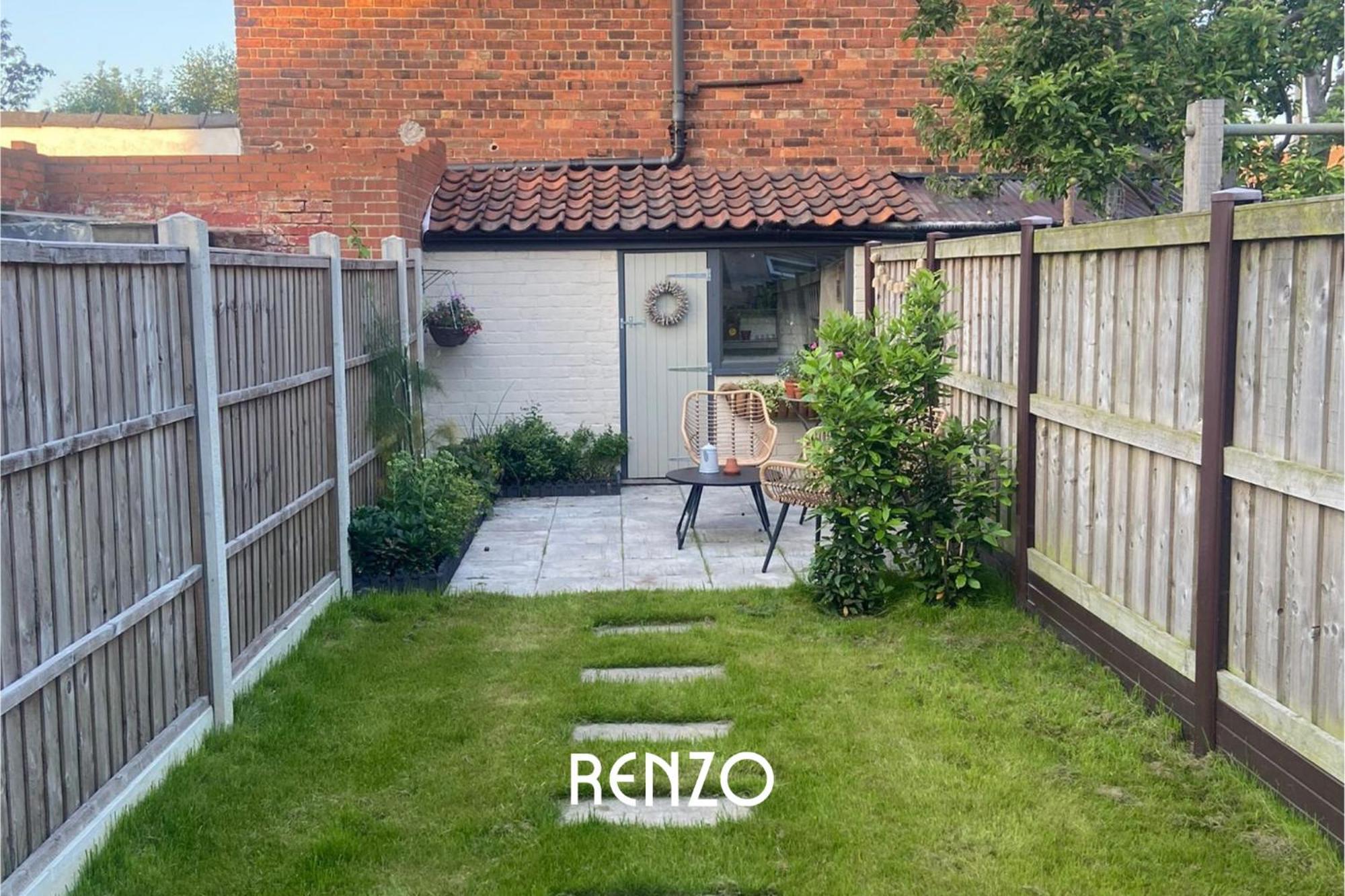 Holiday home Inviting 2 Bedroom In By Renzo, Close To Cathedral!