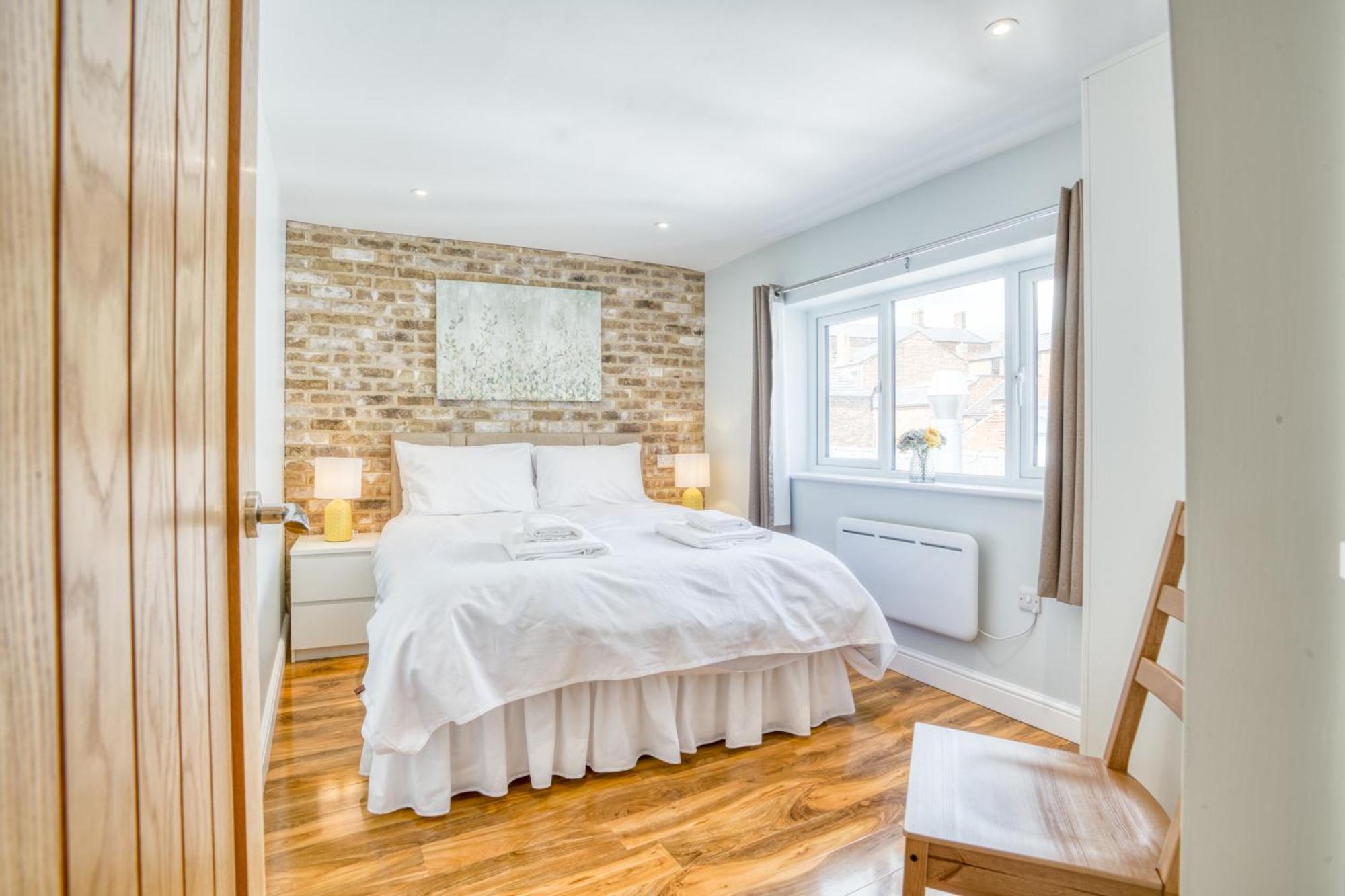 2- 2 Bed Aparthotel Lincoln