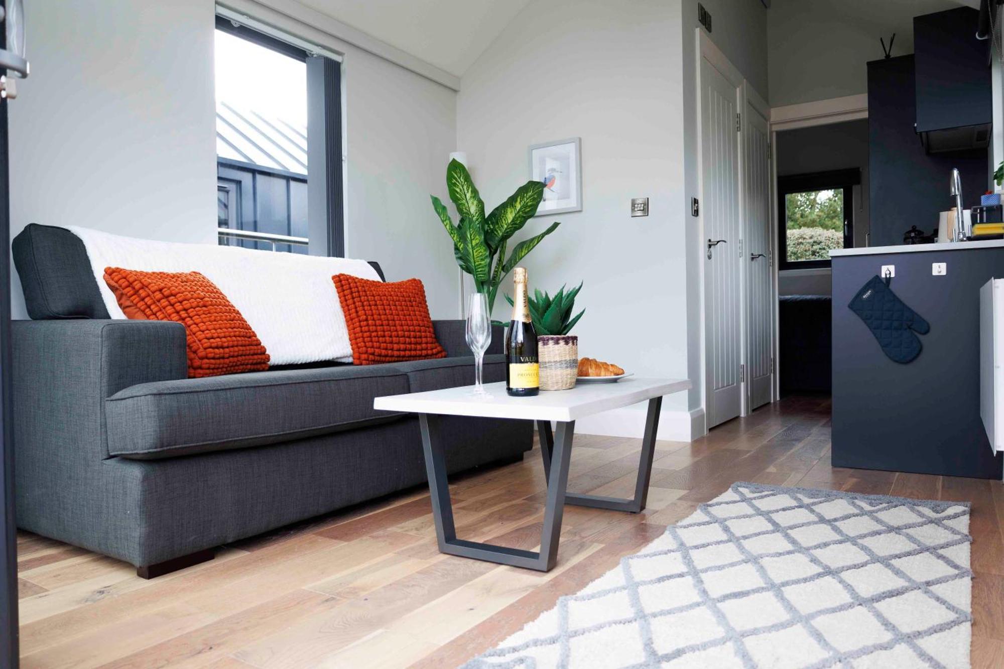 Floating Holidays Apartment *