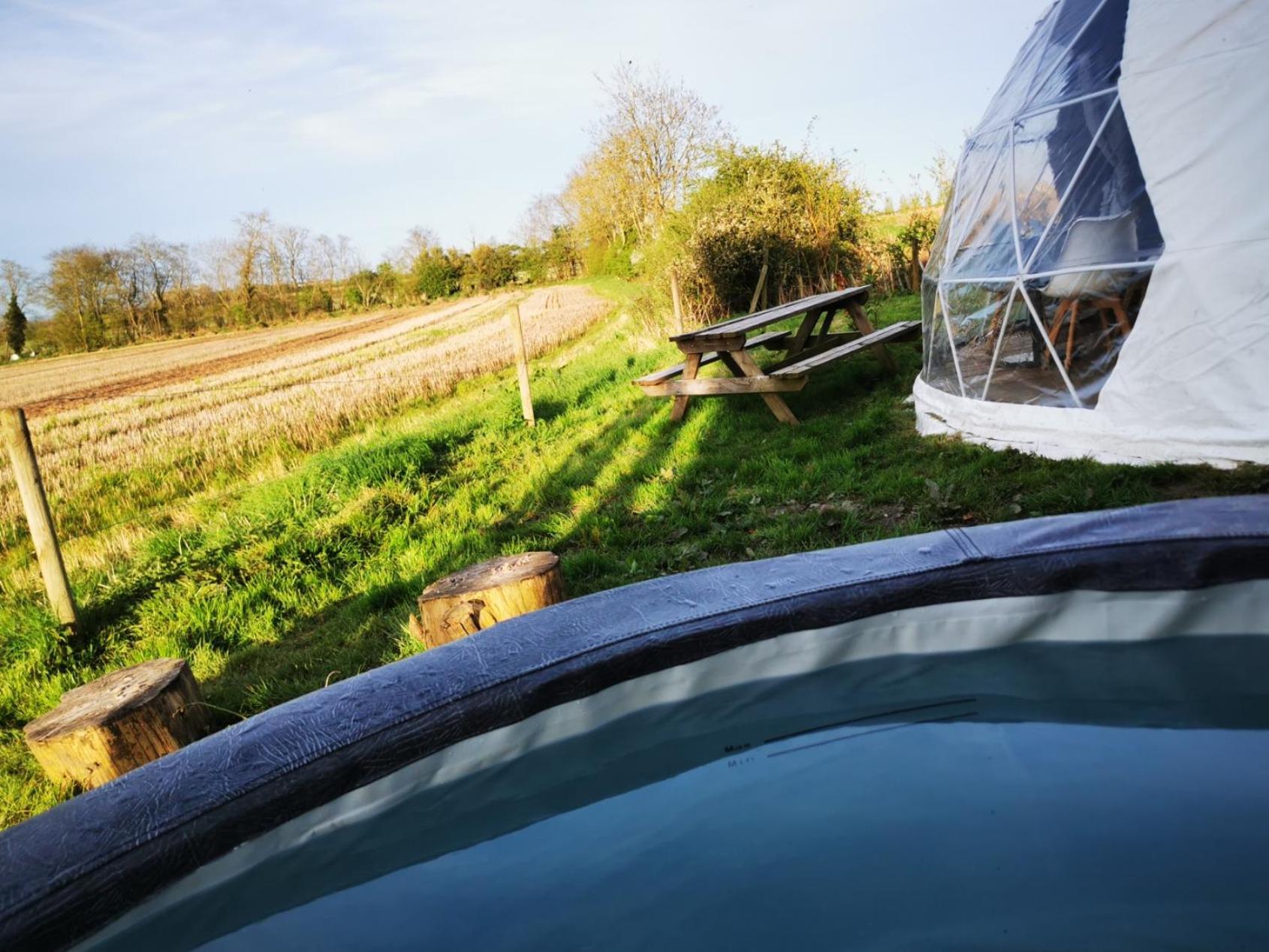 Apartment Dome With Hot Tub, Heated, Lincoln, Projector, Firepit Lincoln