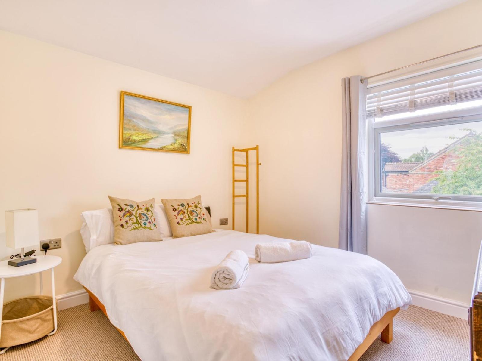 Pet Friendly Flat By The Castle Pass The Keys