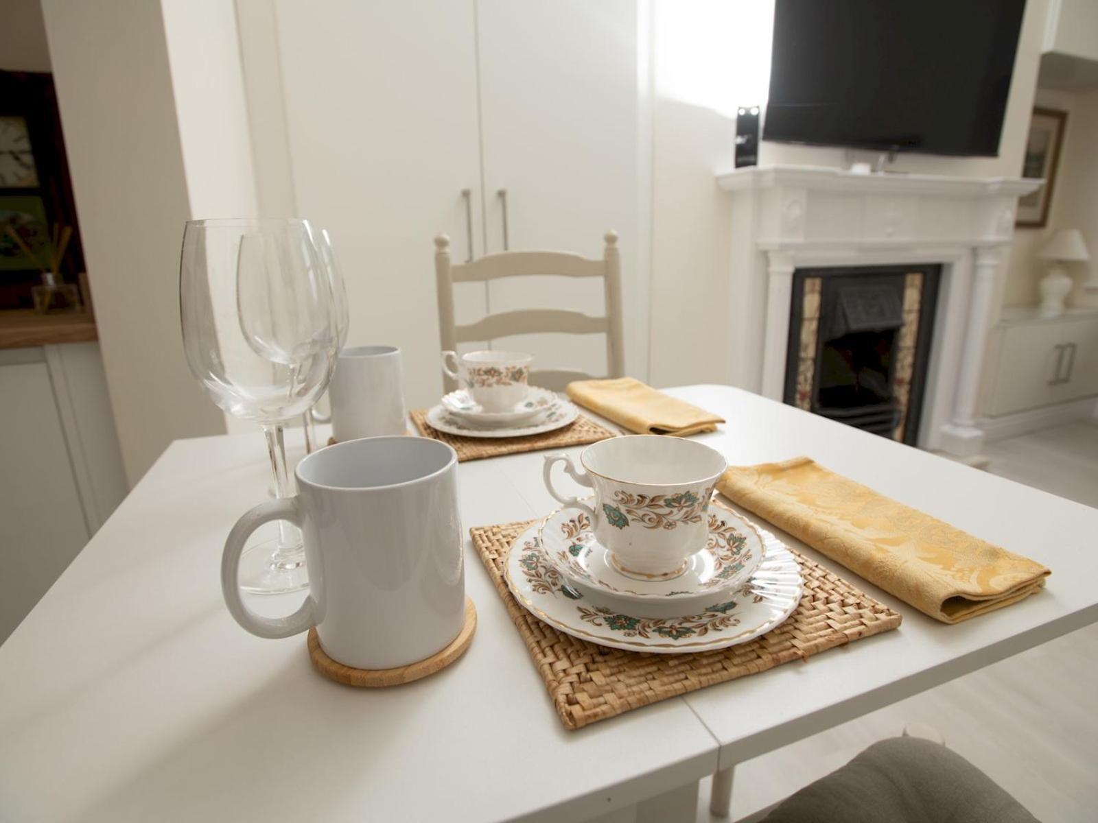 Apartment Pet Friendly Flat By The Castle Pass The Keys