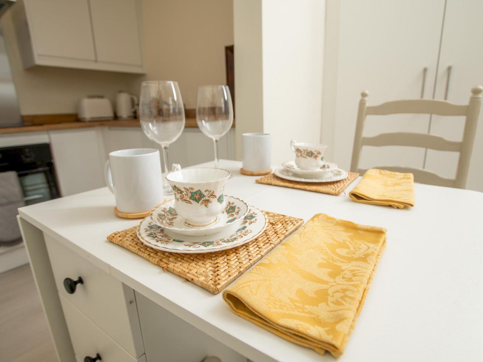 Apartment Pet Friendly Flat By The Castle Pass The Keys