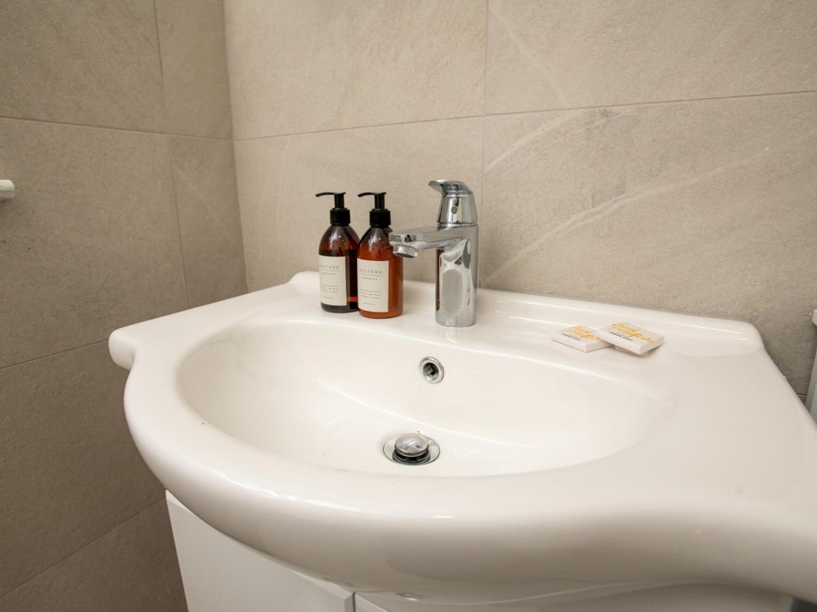 Pet Friendly Flat By The Castle Pass The Keys Lincoln