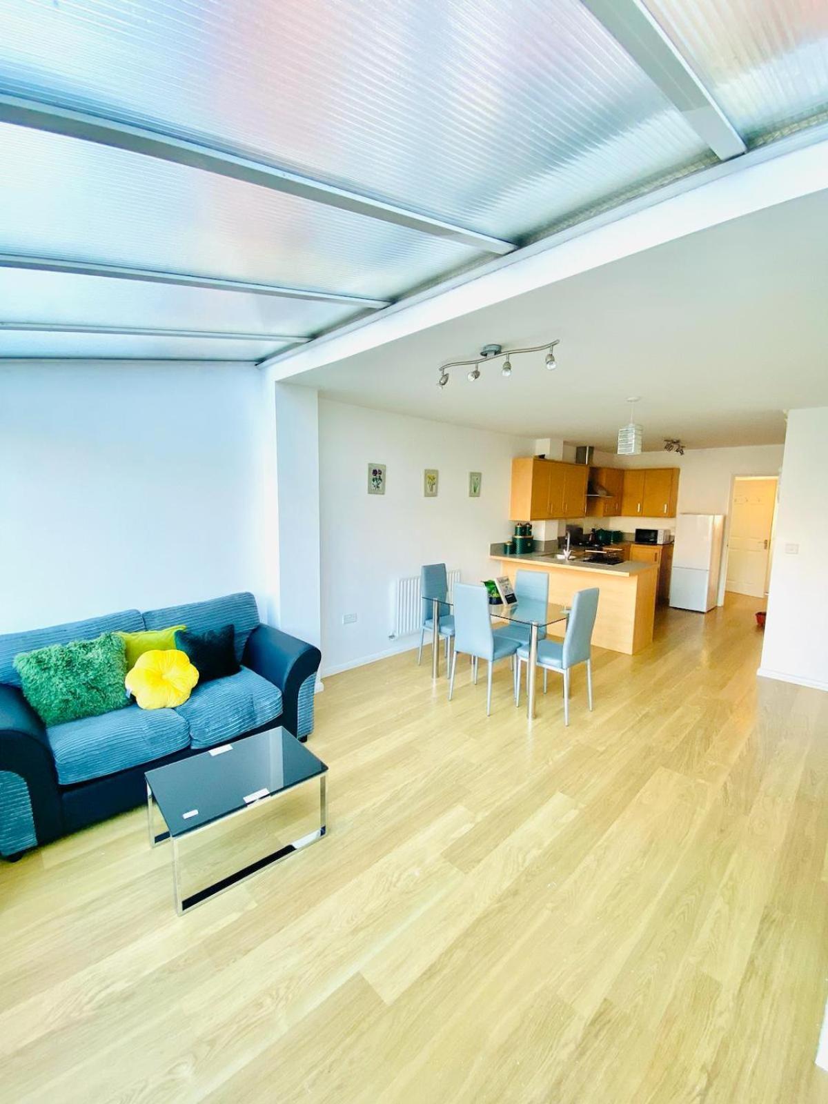 Beautiful Townhouse Lincoln