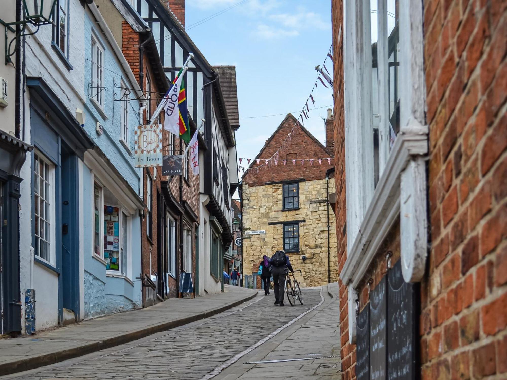 Stepping Stone Terrace * Lincoln