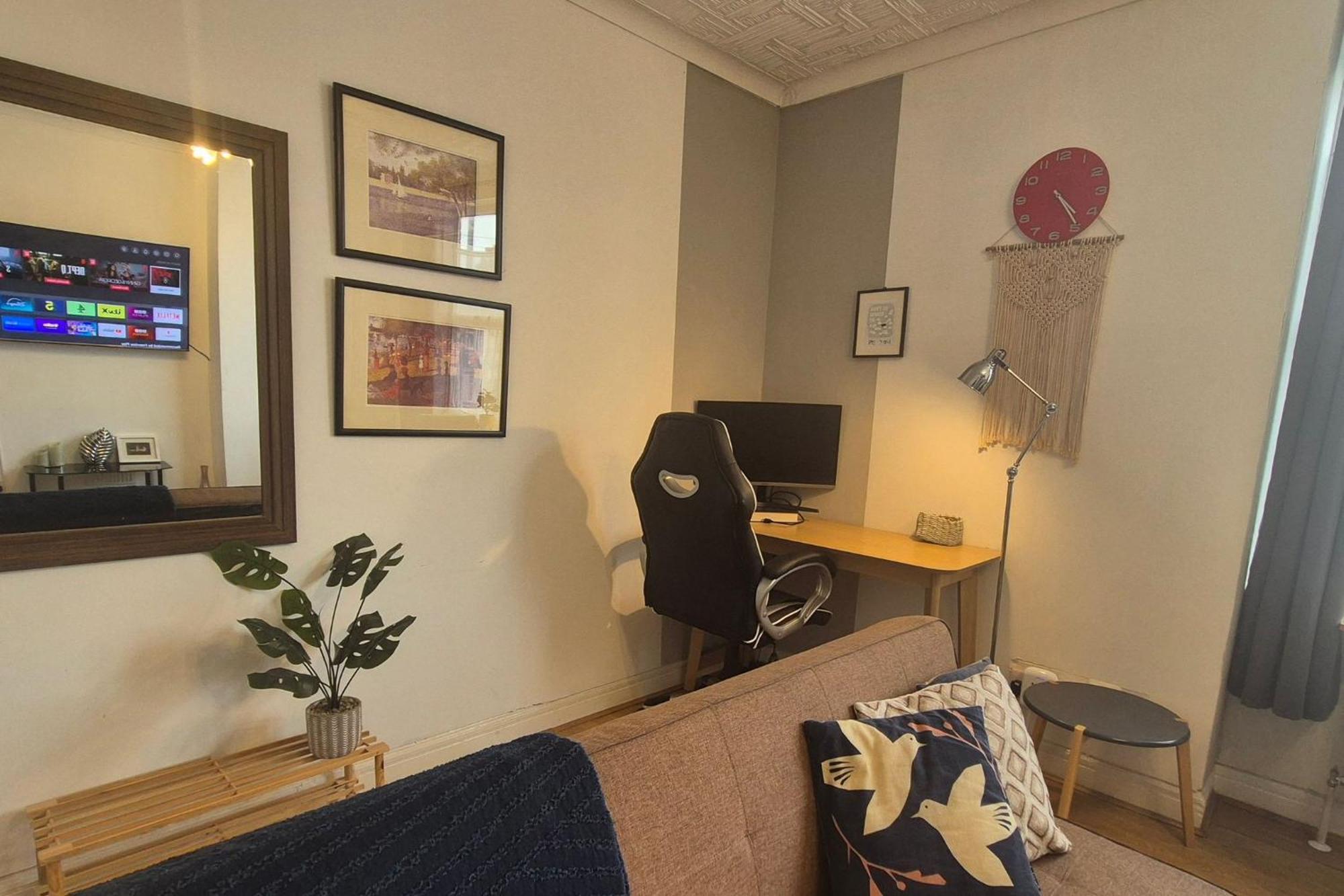 Cosy 1 Bed In