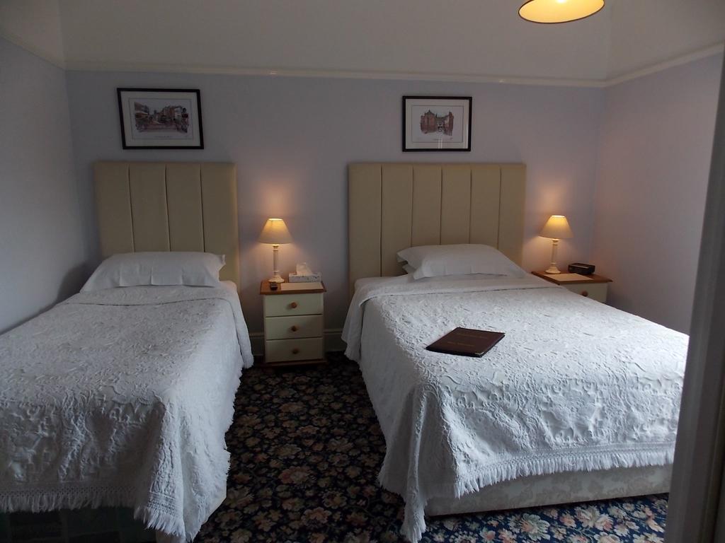 Bed & Breakfast Mayfield 3*