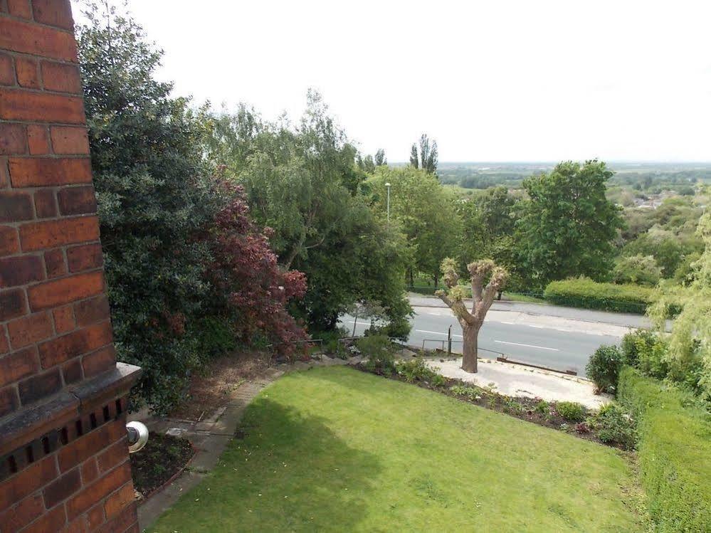 Bed & Breakfast Mayfield 3*