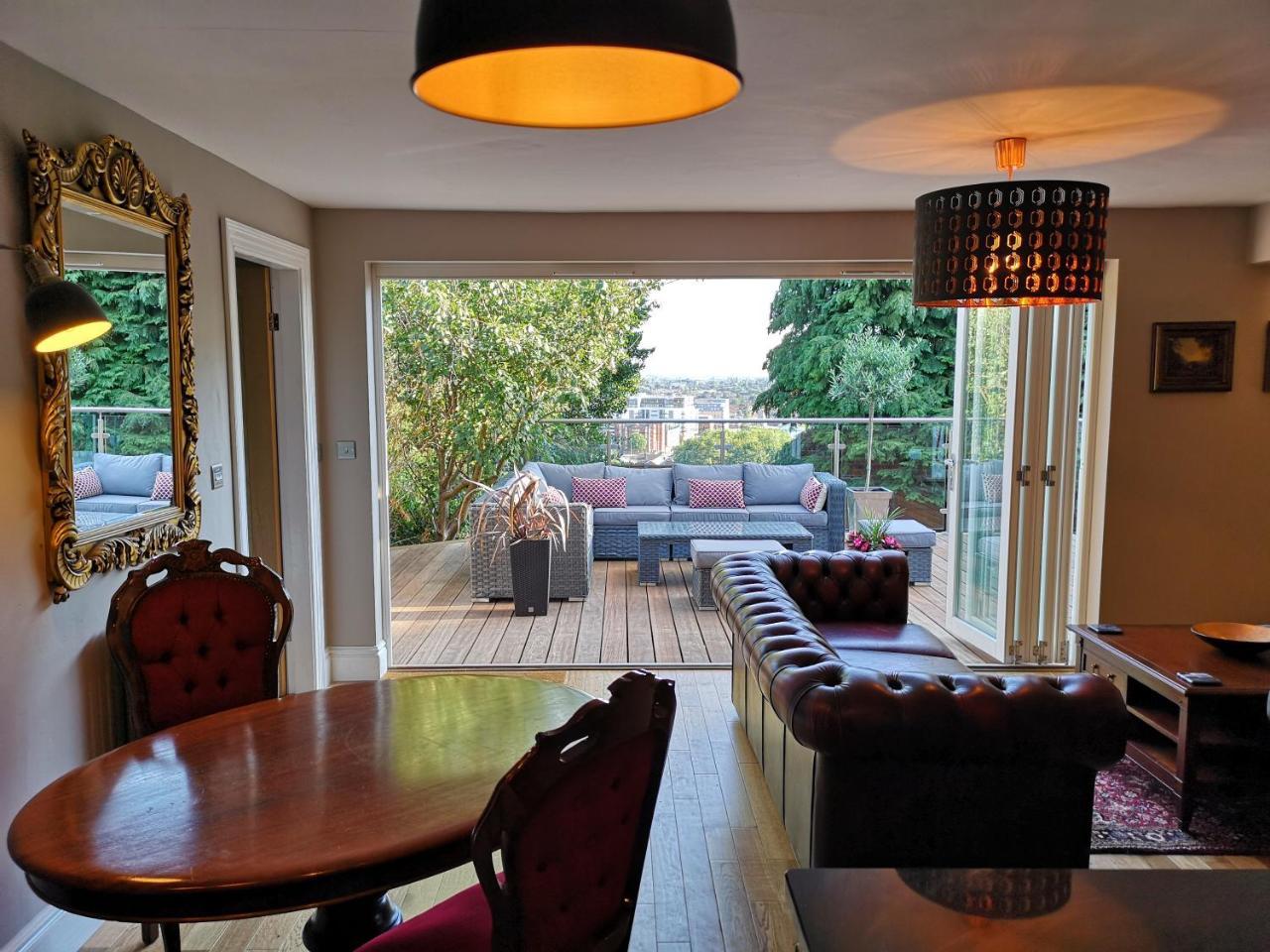 The Curate's Quarters At The Old Vicarage *