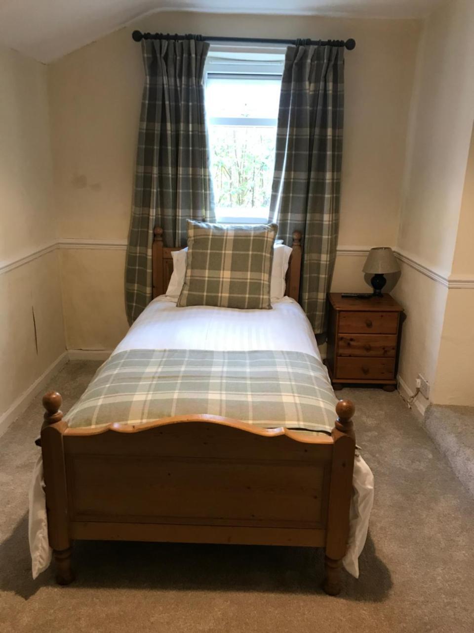 George 3* Lincoln