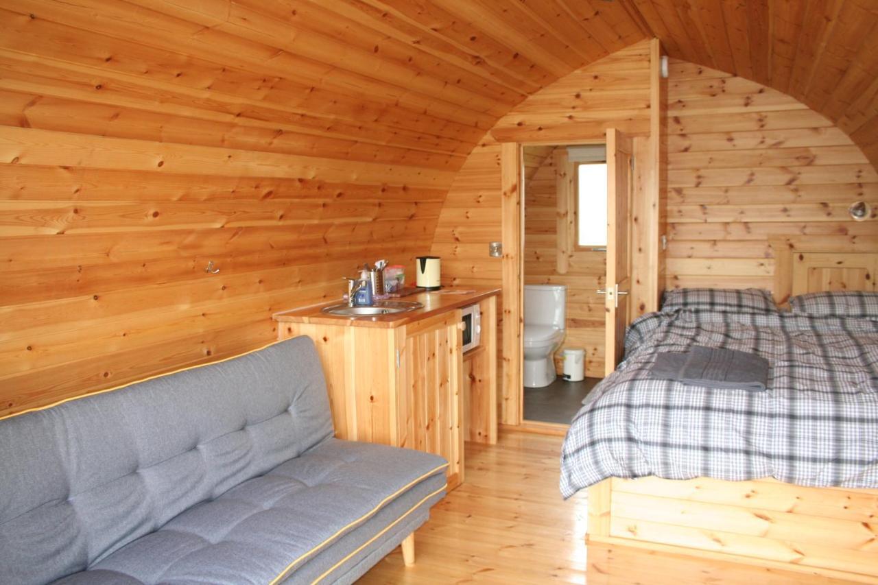 Glamping At Spire View Meadow Campsite *