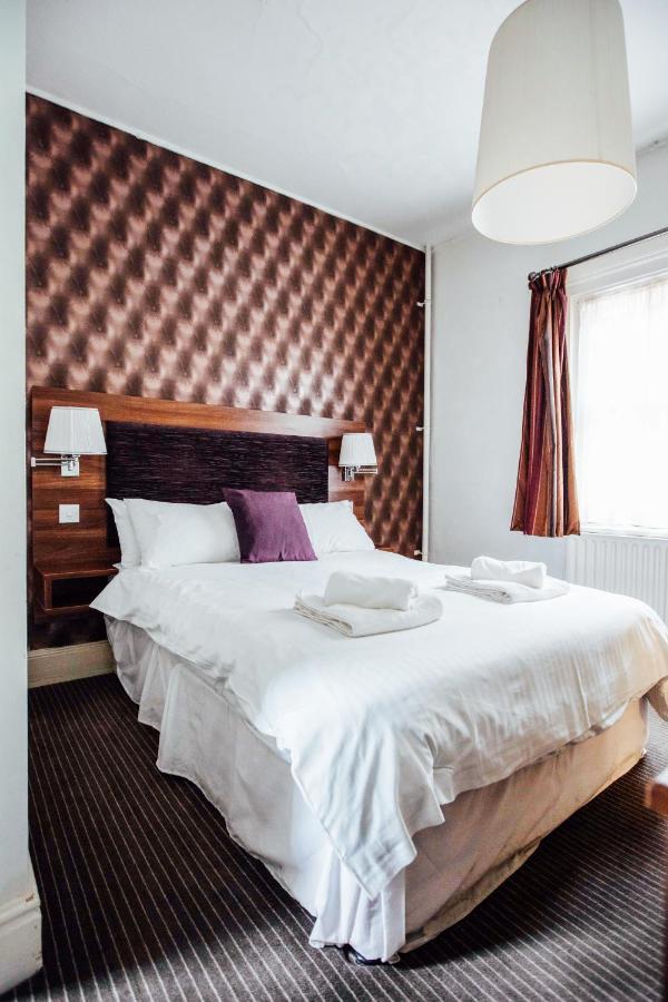 Longdales House - B G Ltd Bed & Breakfast Lincoln